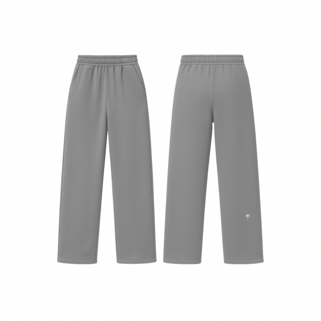 The Palm WarmFlex™ Pants in light gray — soft-touch wide-leg pants with an elastic waistband and relaxed silhouette, designed for warmth and everyday comfort. A clean, seamless look with subtle logo detailing.
